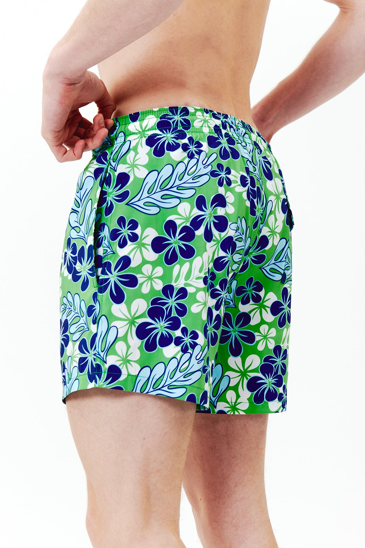 カリ ハイビスカス スイムトランクス - エバーグリーン