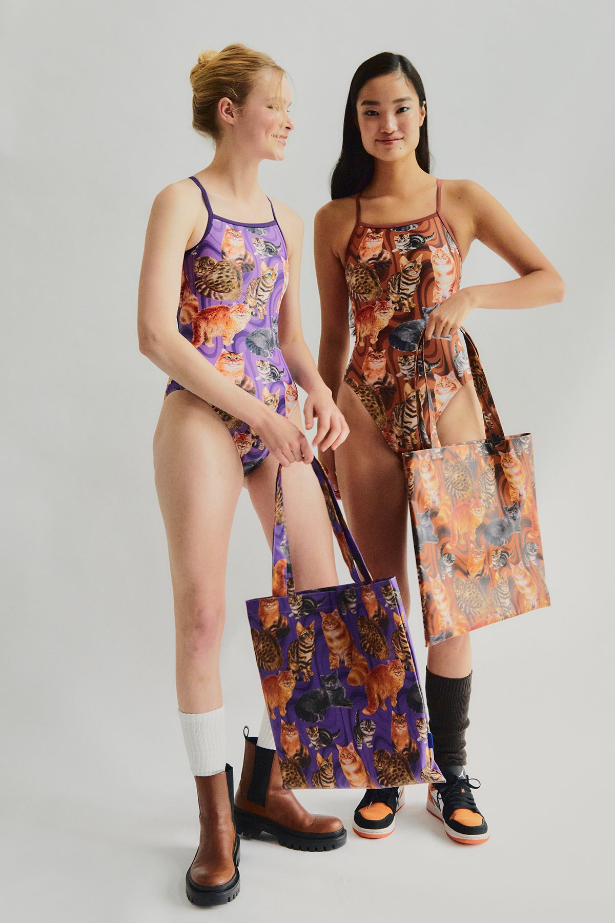 Cats Swiring Shopper Bag - Purple