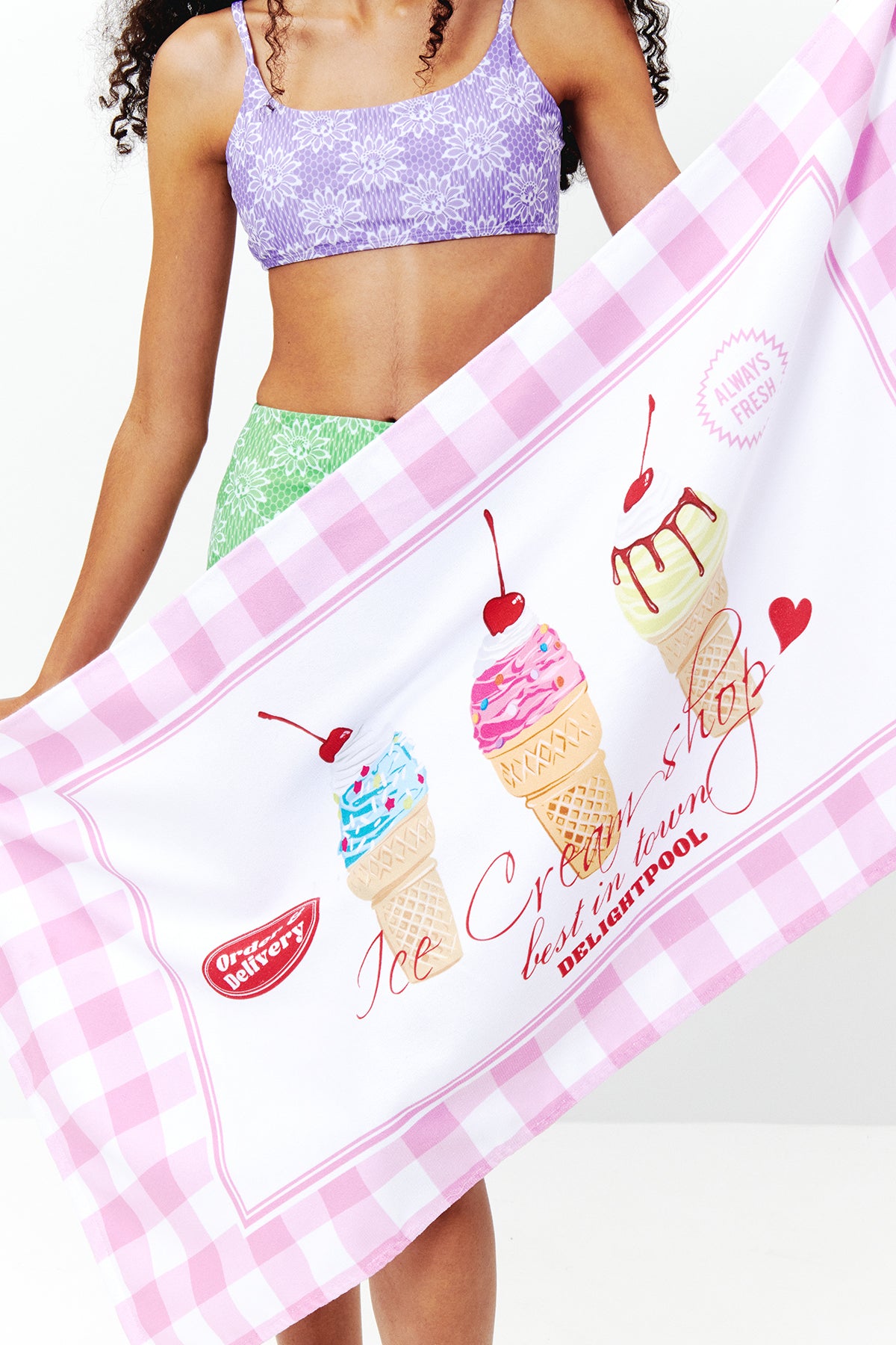 Ice cream Shop Beach Towel - Pink